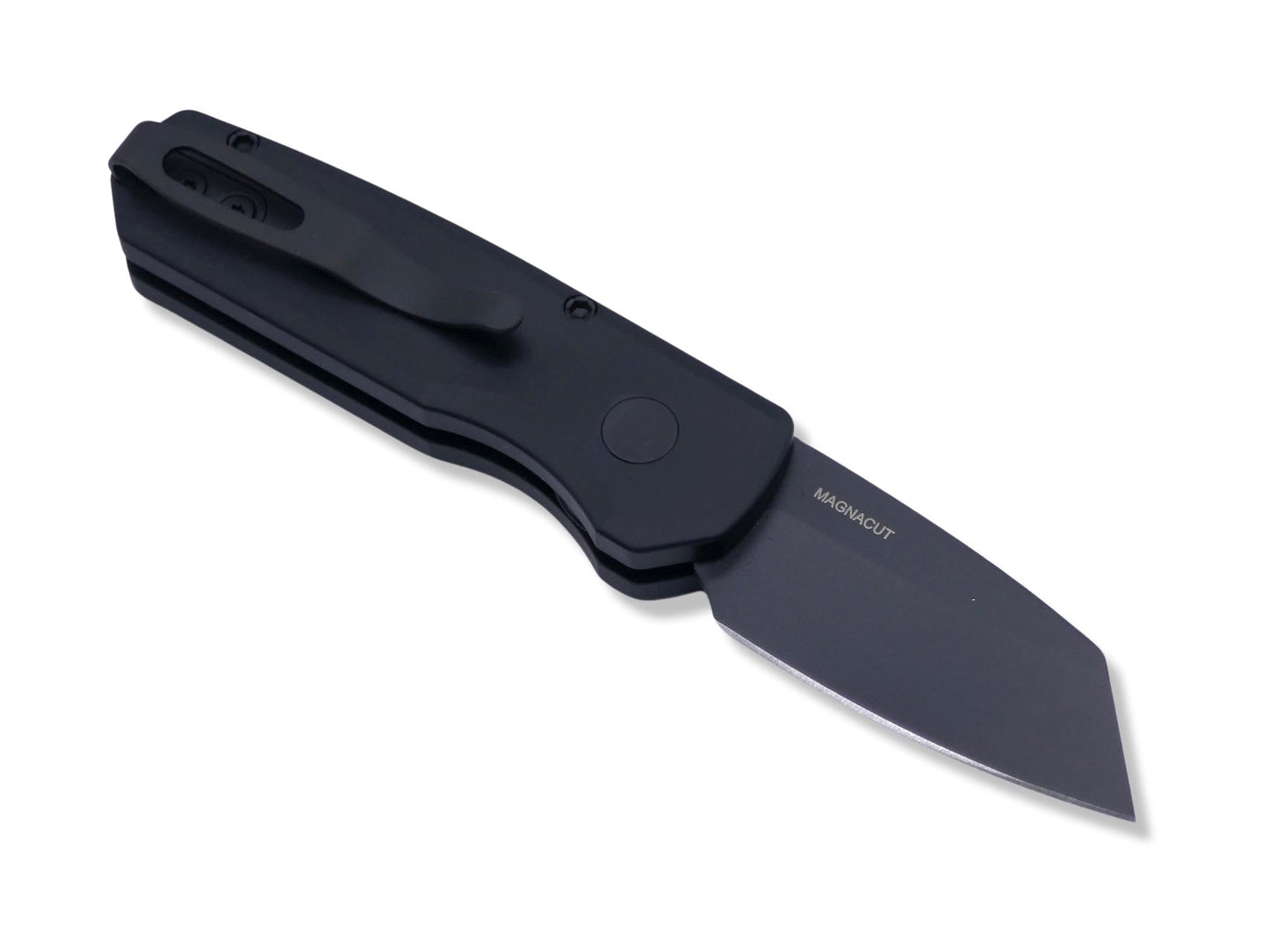 Runt 5 - Smooth Black Handle / Black Magnacut / Reverse Tanto